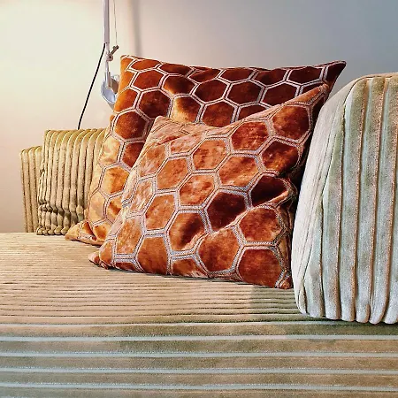 Отель Boutique & Design Auersperg 4*
